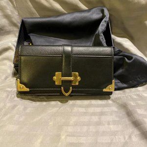 Prada WOC
